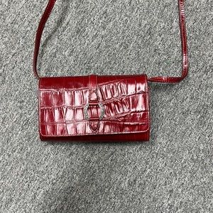 Brighton Red Cross Body Organizer